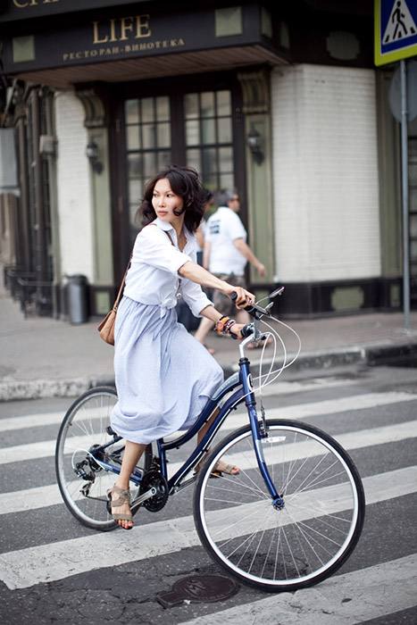 《骑自行车的女人》手机在线高清观看