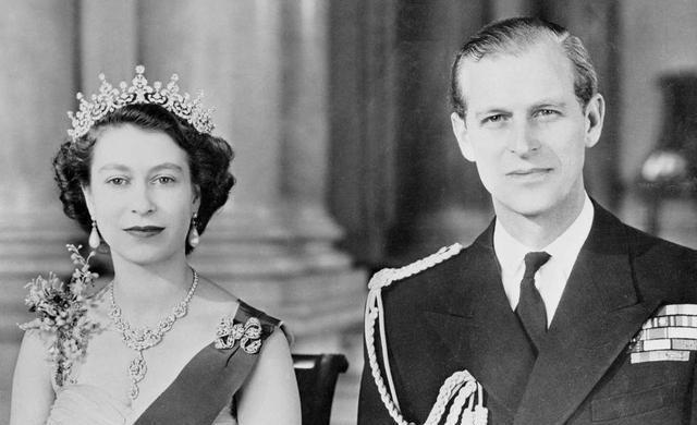 伊丽莎白：女王，妻子与母亲电影国语版精彩集锦在线观看