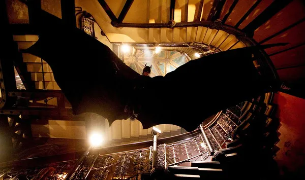 蝙蝠侠：侠影之谜电影免费在线观看高清完整版