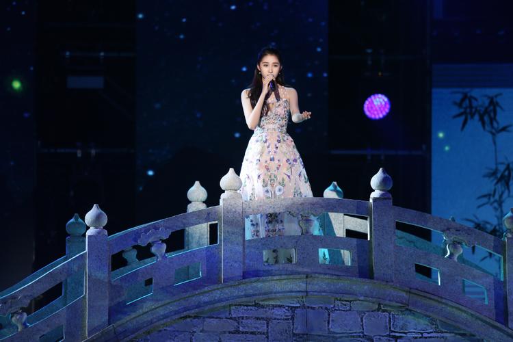 2015湖南卫视跨年演唱会高清下载