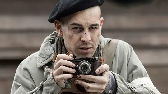 集中营里的摄影师高清手机在线观看