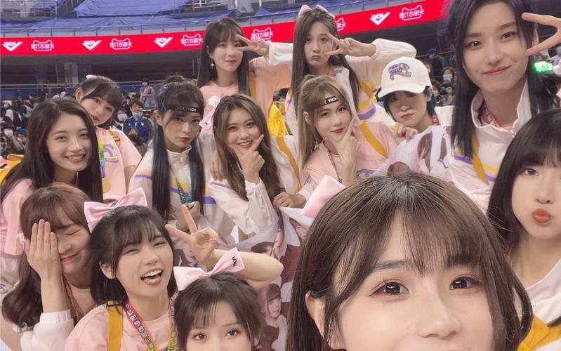 SNH48 GROUP第二届偶像运动会电影国语版精彩集锦在线观看