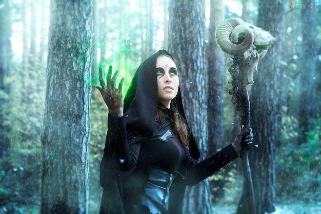 森林中的女巫电影未删减版