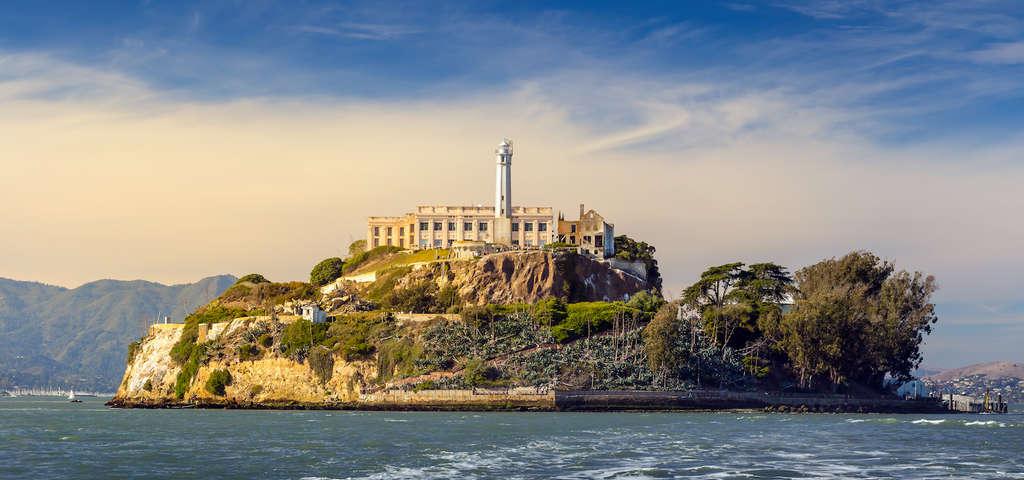 《Alcatraz: Island of Hate [The Prison Years 1934-1963]》免费在线观看