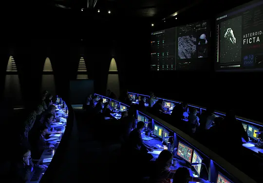 小行星猎人电影完整版视频在线观看