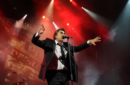 Bryan Ferry: Don't Stop the Music完整视频