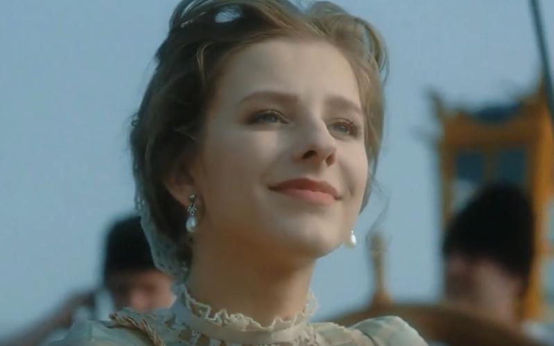 《露易丝-心中的王后电影》BD高清免费在线观看