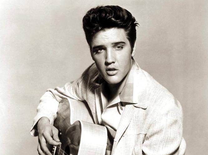 Elvis in Hollywood迅雷电影下载