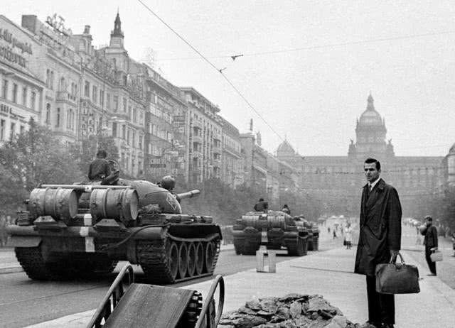 《捷克斯洛伐克1968》高清免费在线观看