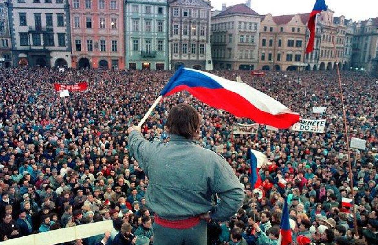 捷克斯洛伐克1968在线观看