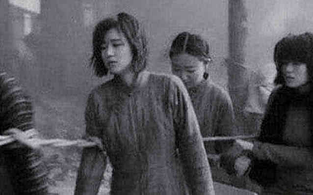 七位女俘虏电影免费观看高清中文