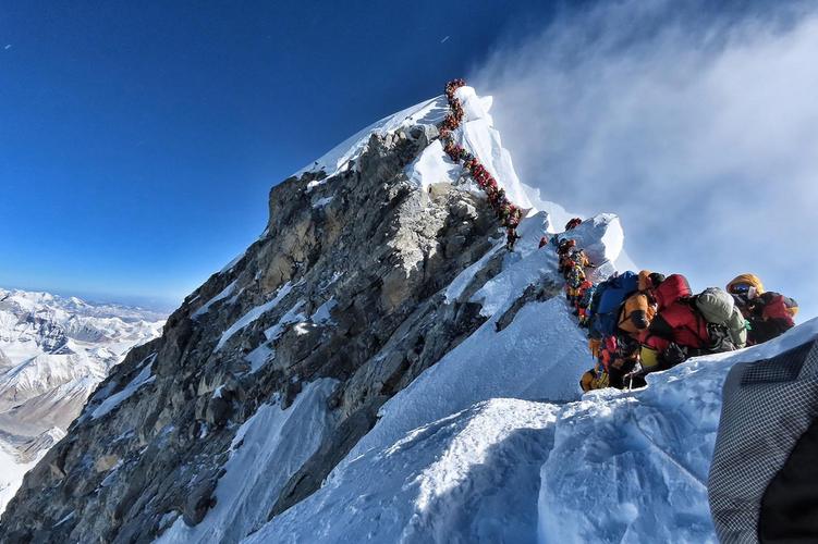 《Americans on Everest》免费观看