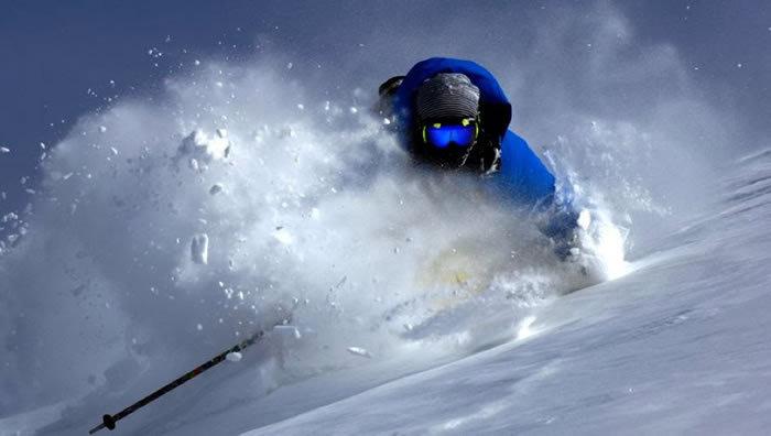 《滑雪秀趣事》免费在线播放