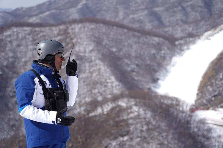 滑雪教练全集手机免费观看