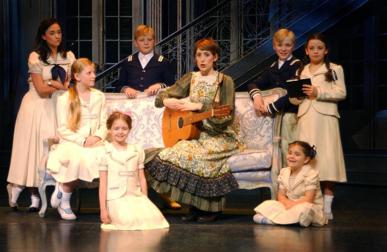 Doonesbury: A Broadway Musical西瓜免费播放