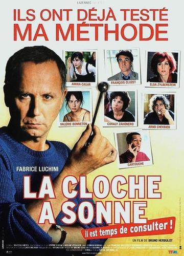 《La cloche a sonné》免费观看